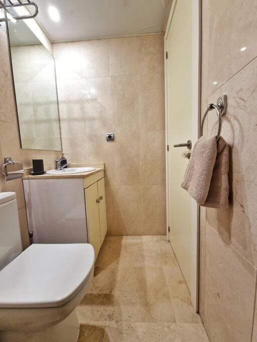 Acogedor Piso Con Terraza Y Parking! Apartment Benalmádena Exterior foto