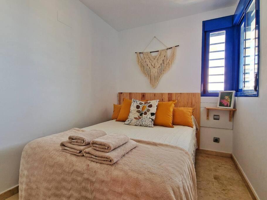 Acogedor Piso Con Terraza Y Parking! Apartment Benalmádena Exterior foto